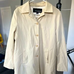 Weatherproof trench coat